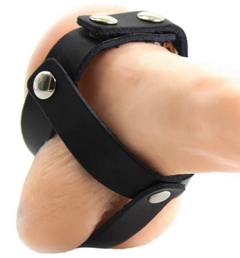 Cage à Testicules en Cuir Détails Métalliques Sans Nickel - Ohmama Fetish