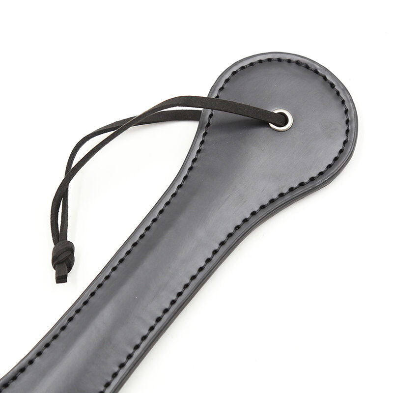 Paddle BDSM XOXO Marquage Similicuir - Ohmama Fetish