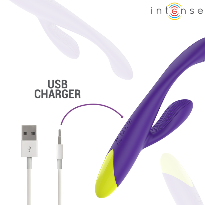 Câble USB branché à la base du vibromasseur rabbit Paolo d'Intense pour la recharge