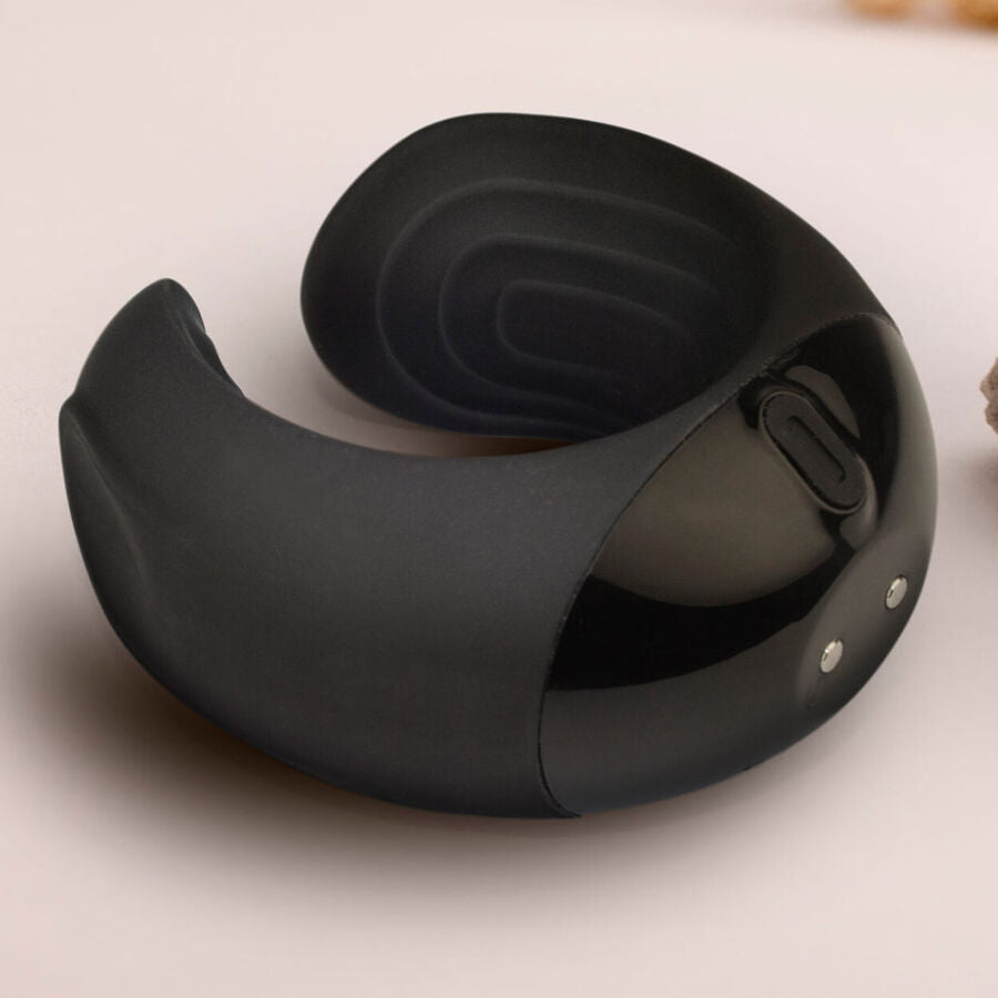 Masturbateur Vibrant Echo Ergonomique 10 Modes Rechargeable - Rocks-Off