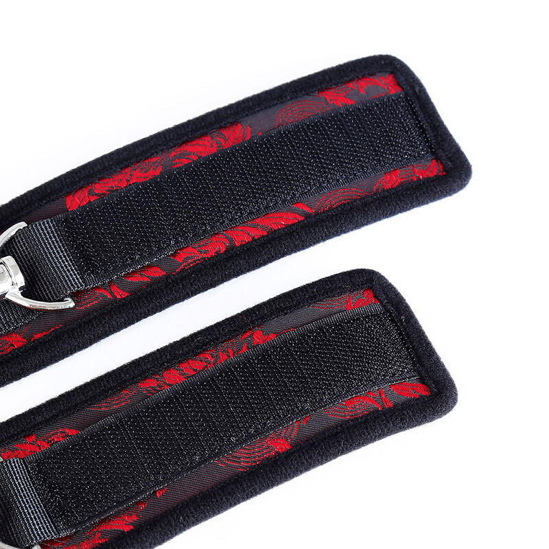 Menottes de Poignet BDSM Scandal Ajustables Taille Unique - Ohmama